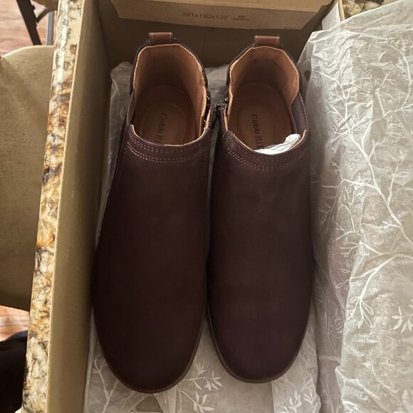 Cobb Hill Chelsea ankle boots  7.5 - Picture 1 of 6
